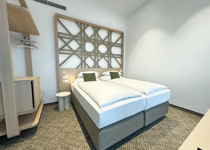 Hotel Arcotel Aq 4*