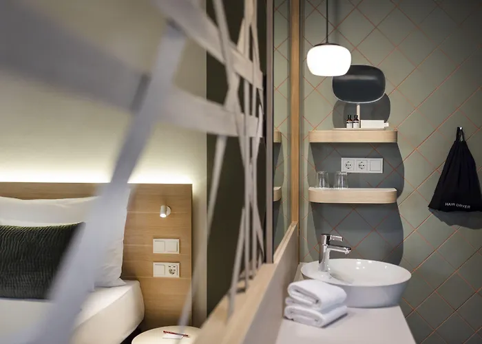 Arcotel Aq Hotel 4*